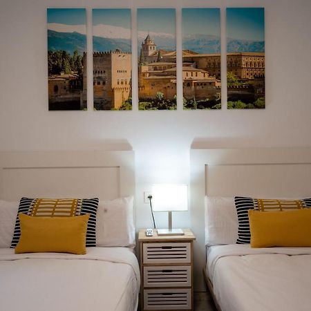 Reina Aixa- Apartamento Centro กรานาดา ภายนอก รูปภาพ