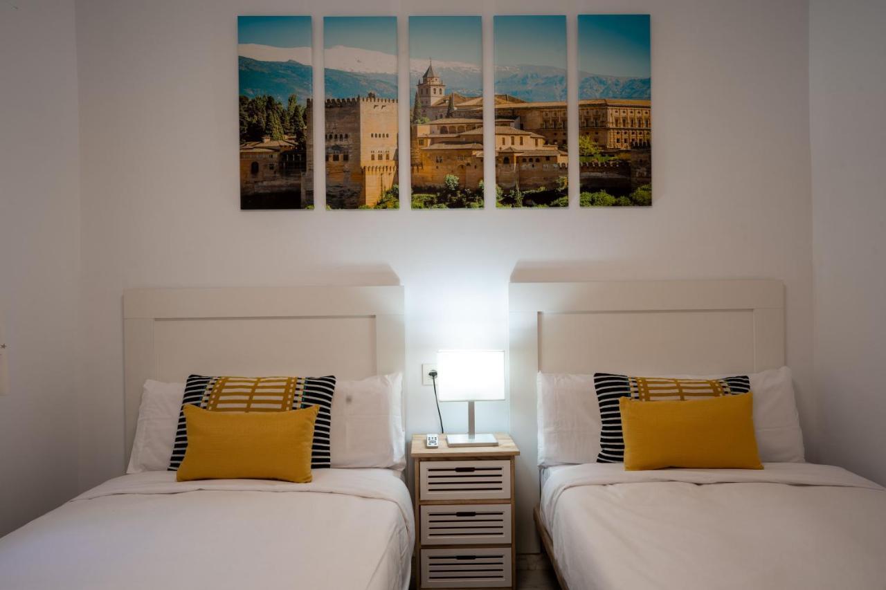 Reina Aixa- Apartamento Centro กรานาดา ภายนอก รูปภาพ