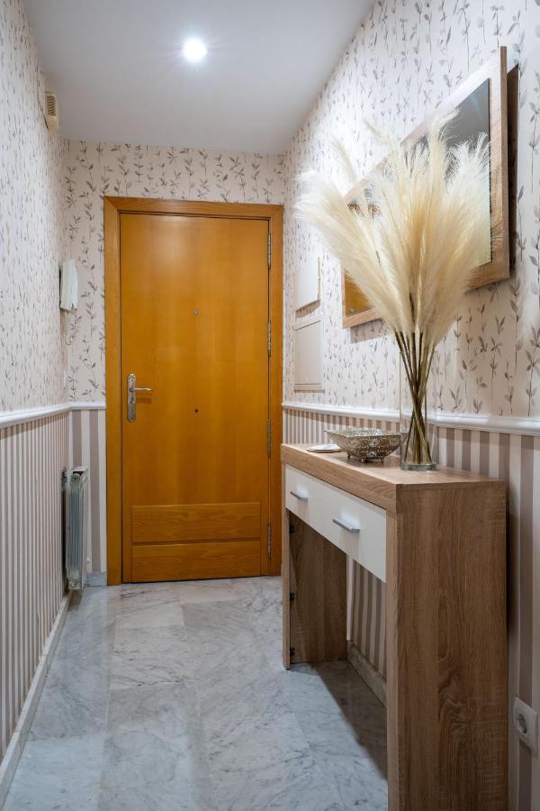 Reina Aixa- Apartamento Centro กรานาดา ภายนอก รูปภาพ
